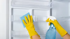 Ei soodaa, ei etikkaa: Näin puhdistat jääkaappisi sisältä ja saat sen näyttämään uudelta