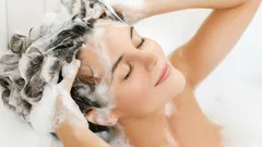 Mitä tapahtuu hiuksille, jos peset niitä liian harvoin