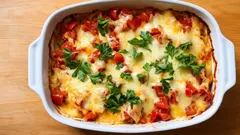 Helppo uunipasta kanalla ja tomaateilla – arjen pelastus