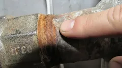 30 minuutissa pinnallinen ruoste pois keittiön perusaineilla