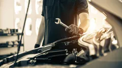 Mitä voit korjata itse autossasi – et usko, kuinka yksinkertaista ja pääasiassa ilmaista se on